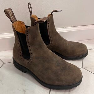 Blundstone High-Top 1351 Rustic Brown Chelsea Boot Size 7 Women's